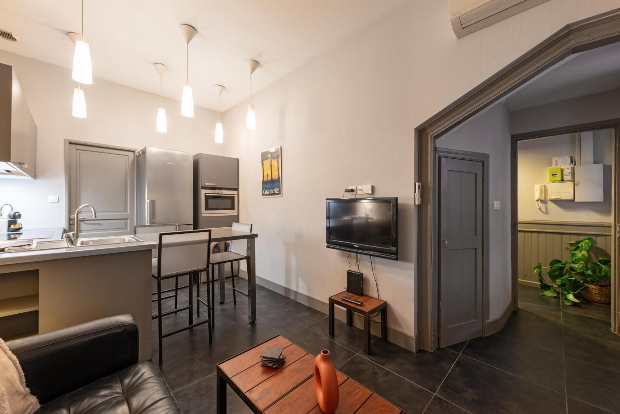 Apartment Lagrave - Cours Privee - Parking Toulouse