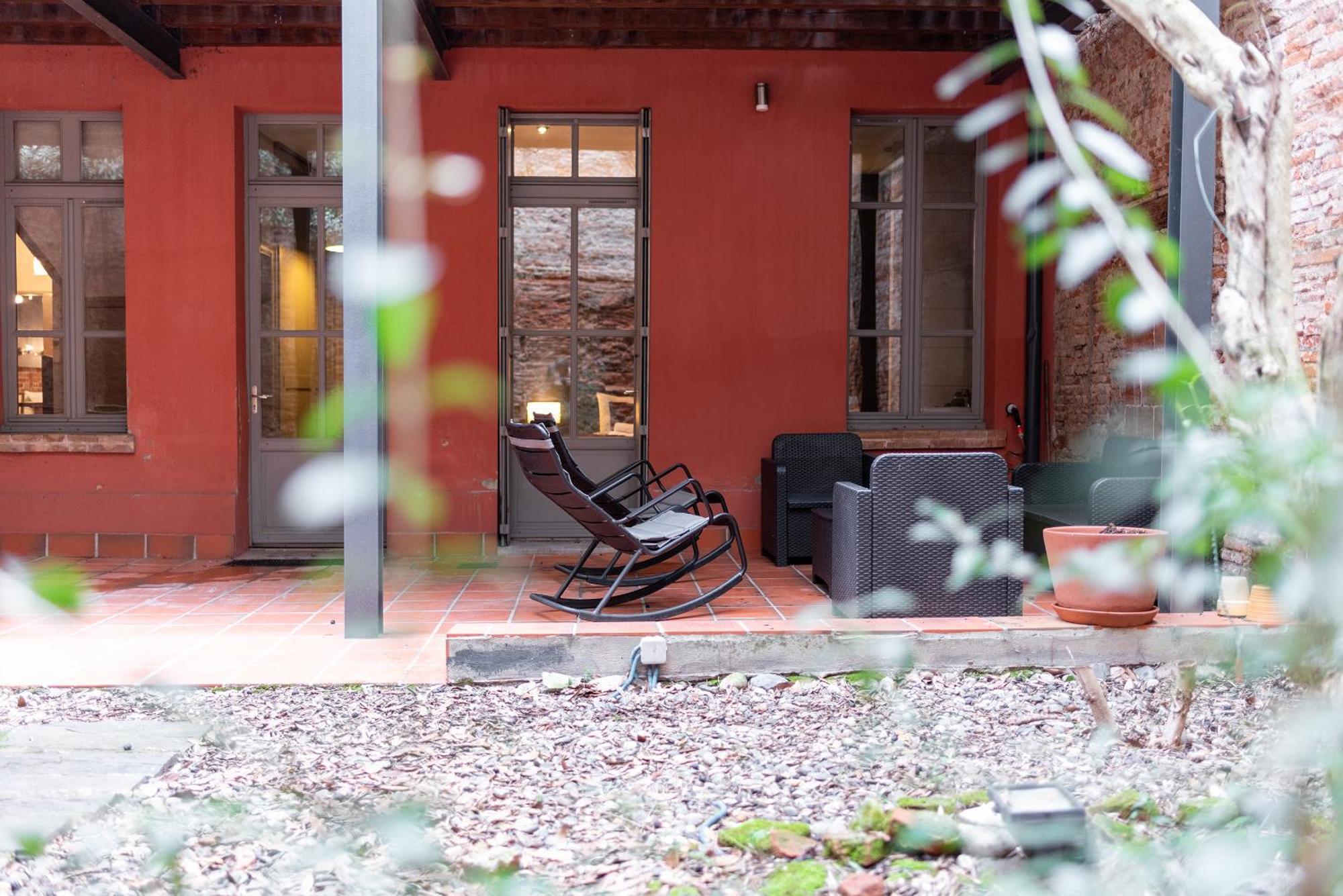 Lagrave - Cours Privee - Parking Apartment Toulouse